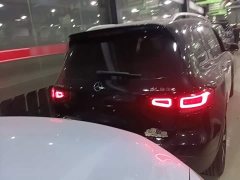Mercedes-Benz GLB 200 Fashion Edition - ფოტო 6