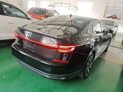 Volkswagen Passat 380TSI Longxiang Edition - ფოტო 7