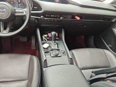 Mazda 3 Axela 2020 1.5L Automatic Quality Edition - ფოტო 14