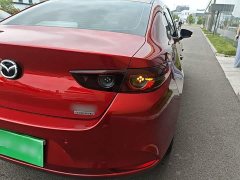 Mazda 3 Axela 2020 1.5L Automatic Quality Edition - ფოტო 8