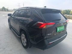 Toyota RAV4 2.0L CVT FWD Urban Edition - ფოტო 5