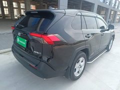 Toyota RAV4 2.0L CVT FWD Urban Edition - ფოტო 7