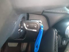 Toyota RAV4 2.0L CVT FWD Urban Edition - ფოტო 9