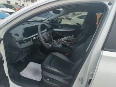 Chery Tiggo 8 PLUS 2022 290TGDI DCT Passion Edition - ფოტო 15