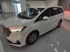 Honda Odyssey 2022 2.0L e:HEV Sharp Comfort Edition - ფოტო 2