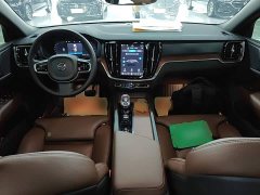 Volvo S60 B4 Smart Luxury Edition - ფოტო 10