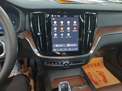 Volvo S60 B4 Smart Luxury Edition - ფოტო 13