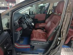 Honda Odyssey 2.0L e:HEV Premium - ფოტო 15
