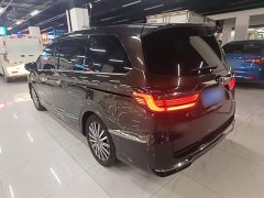 Honda Odyssey 2.0L e:HEV Premium - ფოტო 5