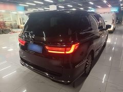 Honda Odyssey 2.0L e:HEV Premium - ფოტო 7