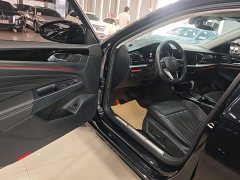 Volkswagen Passat 380TSI Starry Sky Luxury Edition - ფოტო 16