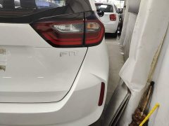Honda Fit 1.5L CVT Trend Edition - ფოტო 8