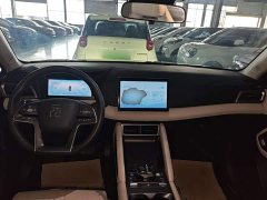 BYD Yuan UP 301KM Leading Edition - ფოტო 10