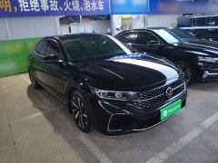 Volkswagen Passat 330TSI Starry Sky Luxury Edition - ფოტო 4