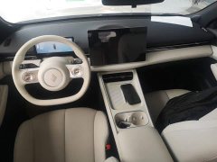 Baojun Yunhai 140km Plug-in Hybrid - ფოტო 10