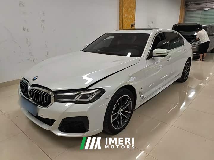 BMW 5 Series Facelift 525Li M Sport Package