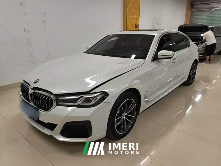 BMW 5 Series 2022 Facelift 525Li M Sport Package - ავტომობილი ჩინეთიდან