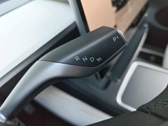Tesla Model Y 2022 Facelift Rear-Wheel Drive - ფოტო 14