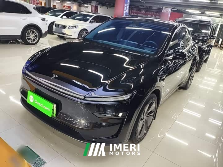 Tesla Model Y Facelift Long Range All-Wheel Drive