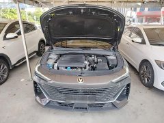 Changan UNI-V 2022 1.5T Deluxe - ფოტო 20