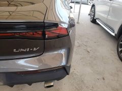 Changan UNI-V 2022 1.5T Deluxe - ფოტო 8