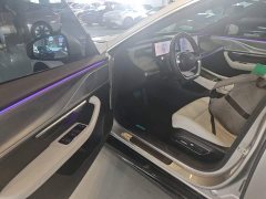 Xpeng P7 P7i 550 Max - ფოტო 16