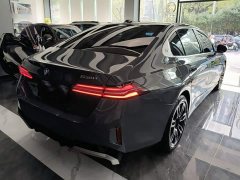 BMW 5 Series 530Li Premier M Sport Package - ფოტო 7