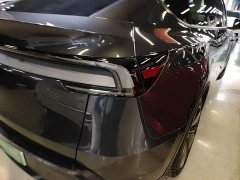 Tesla Model Y Rear-Wheel Drive - ფოტო 8