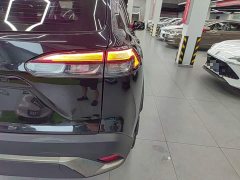 Toyota Frontlander 2.0L CVT Luxury - ფოტო 8