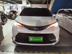 Toyota Sienna 2.5L Hybrid Comfort Edition - ფოტო 3