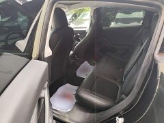 Tesla Model Y Rear-Wheel Drive - ფოტო 13