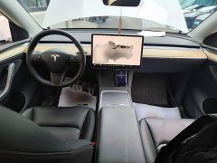 Tesla Model Y Rear-Wheel Drive - ფოტო 6