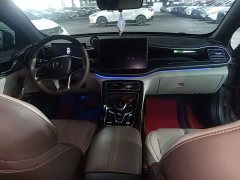 BYD Qin PLUS Champion Edition EV 610KM Excellence Edition - ფოტო 6