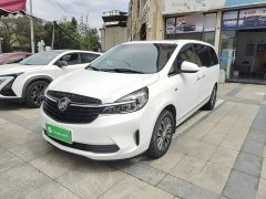Buick GL8 Land Business Class 652T Luxury - ფოტო 1