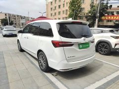 Buick GL8 Land Business Class 652T Luxury - ფოტო 5