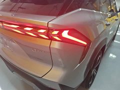Geely Galaxy L7 EM-i 115km Explorer Edition - ფოტო 8