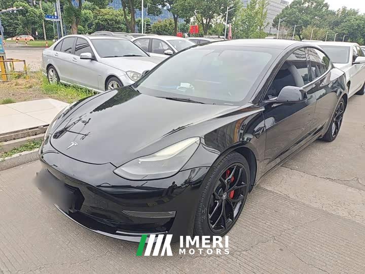Tesla Model 3 Performance All-Wheel Drive - ავტომობილი ჩინეთიდან