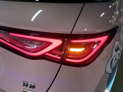 BYD Dolphin Smart Drive 410km Fashion Edition - ფოტო 8
