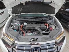Honda Odyssey 2022 2.0L e:HEV Luxury - ფოტო 20