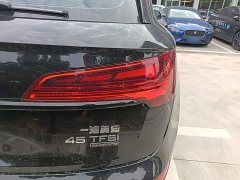 Audi Q5L 45th Anniversary Edition 45 TFSI Luxury Sport - ფოტო 8