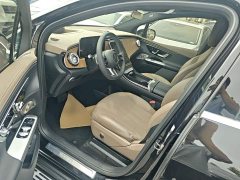 Mercedes-Benz EQE SUV 350 4MATIC Luxury - ფოტო 16