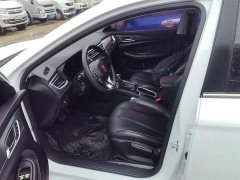 SAIC MG i5 2020 1.5L Automatic 4G Connected Flagship Edition - ფოტო 15