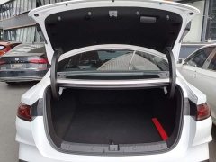 BYD Qin L DM-i Smart Drive Edition 120KM Superior - ფოტო 19