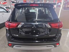 Mitsubishi Outlander 2020 2.0L FWD Comfort 7-Seater - ფოტო 4