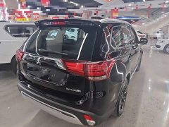 Mitsubishi Outlander 2020 2.0L FWD Comfort 7-Seater - ფოტო 5