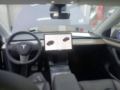 Tesla Model Y Long Range All-Wheel Drive - ფოტო 18