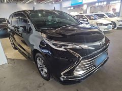 Toyota Sienna 2.5L Hybrid Comfort Edition - ფოტო 4