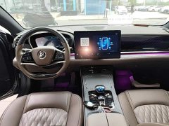 BYD Han DM-i 121KM Respect Edition - ფოტო 6