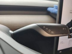 Tesla Model Y Standard Range RWD - ფოტო 14