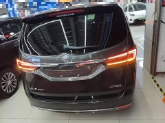 Buick GL8 Land Business Class 652T Luxury - ფოტო 5